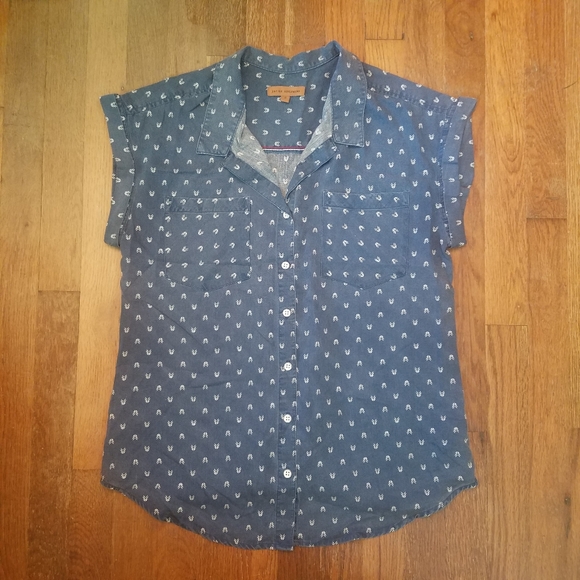 Womens Sz Small Button Down Shirt Sleeveless Nautical Costal Classic Beach - Picture 9 of 9